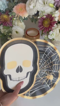 Classic Spooky Wavy Paper Dinner Plate/8pk-Sophistiplate Outlet