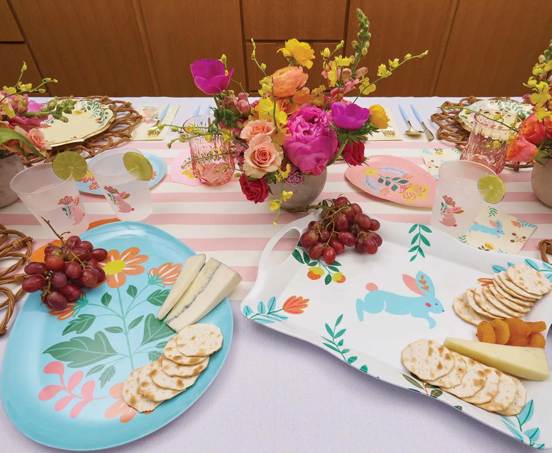 Folklore Easter Melamine Tray-Sophistiplate Outlet