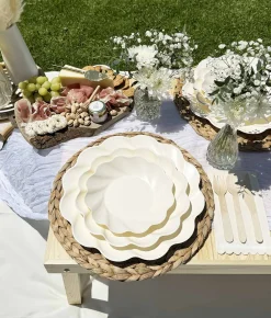 Guest Towel Scalloped Edge Cream/20pkg-Sophistiplate Clearance