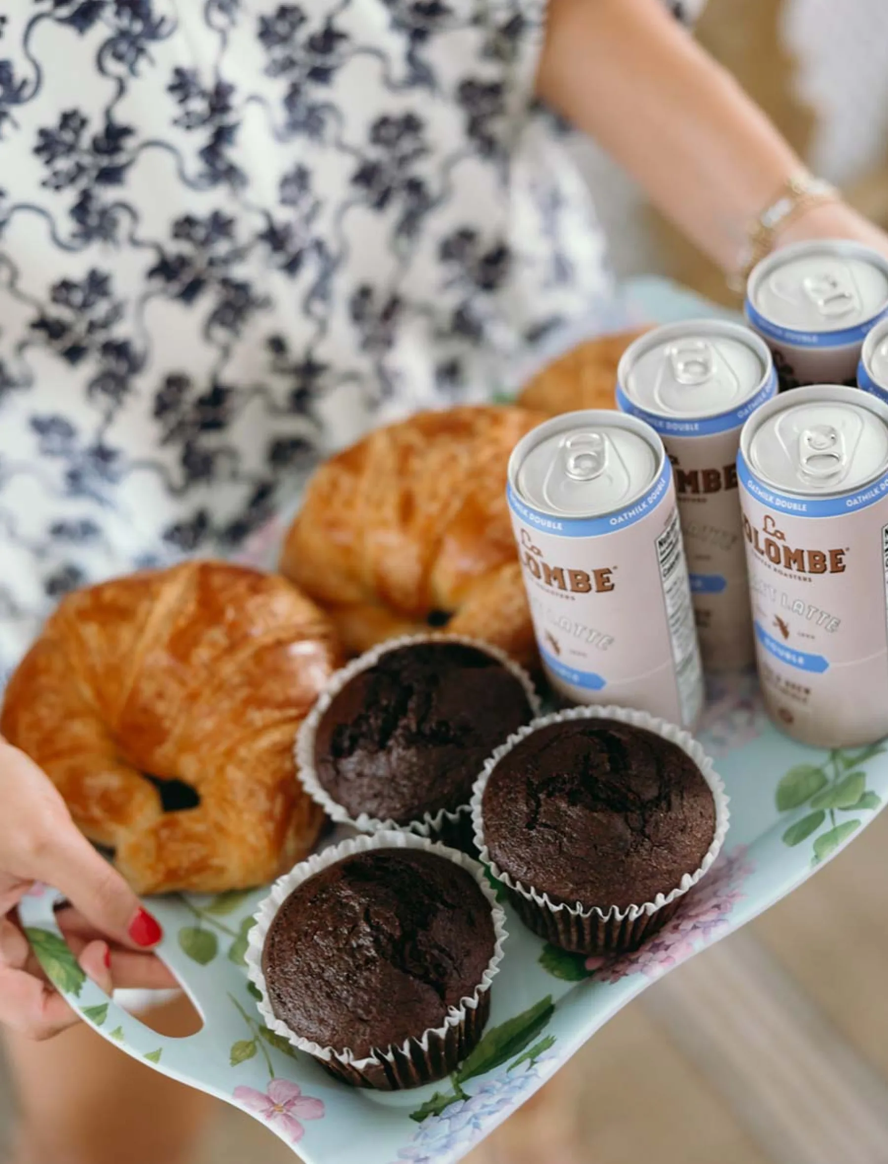 Melamine Hydrangea Serving Tray-Sophistiplate Hot