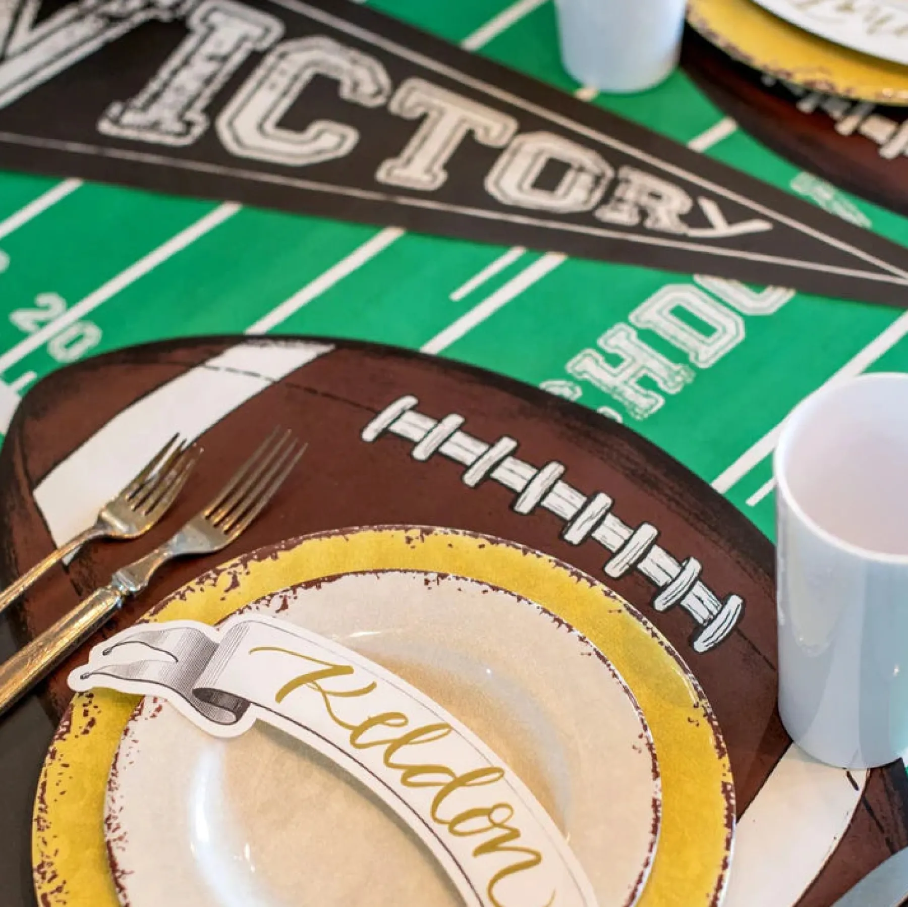 Touchdown Runner - 20 x 25'-Hester u0026 Cook Clearance