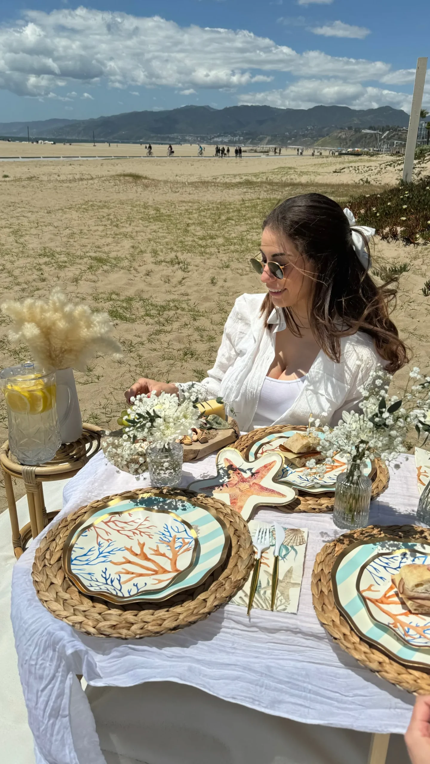 Wavy Dinner Plate La Mer - 8pkg-Sophistiplate Hot