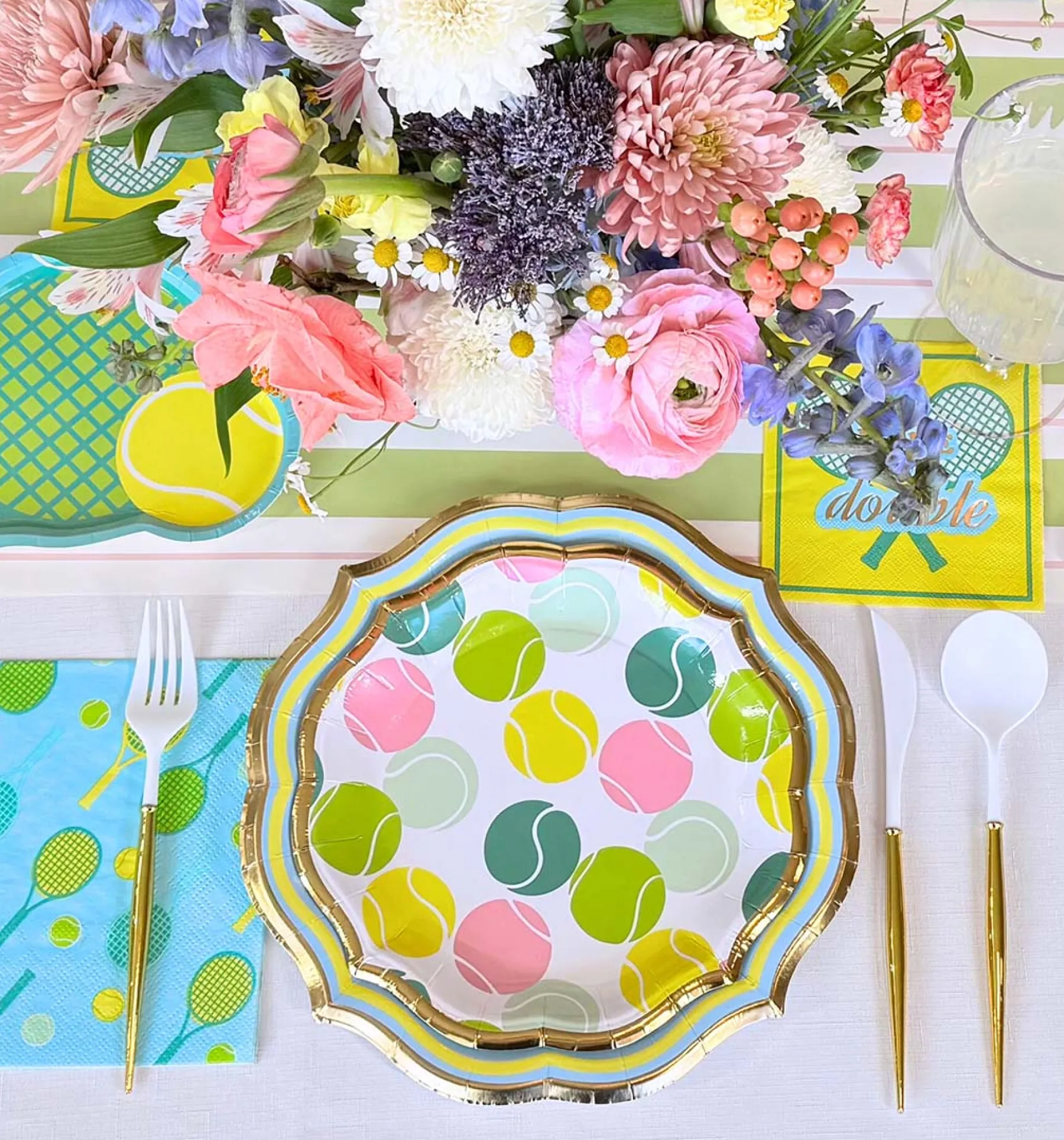 You've Been Served Table Setting-Sophistiplate Fashion